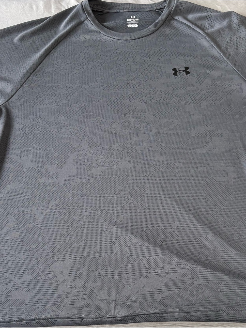 Under Armour T-Shirt.